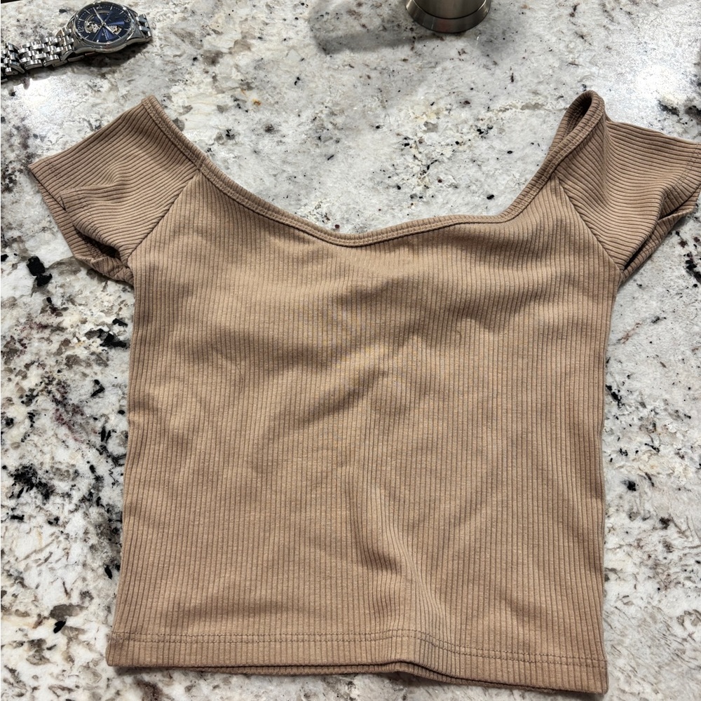Tan Ribbed Women's Top - Picture 2 of 3